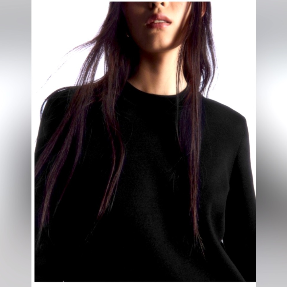 COS womens size medium sweater minimalist Scandinavian sleek sophisticated black